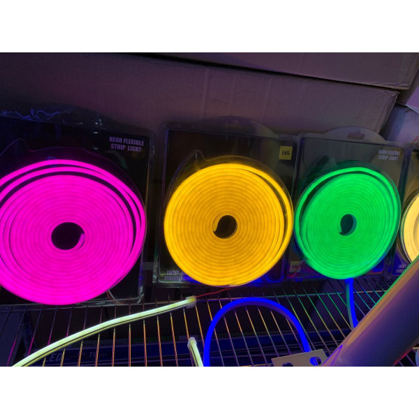 LED strip lys 12v neon strip lys 6*12mm 5m sæt (gult lys)