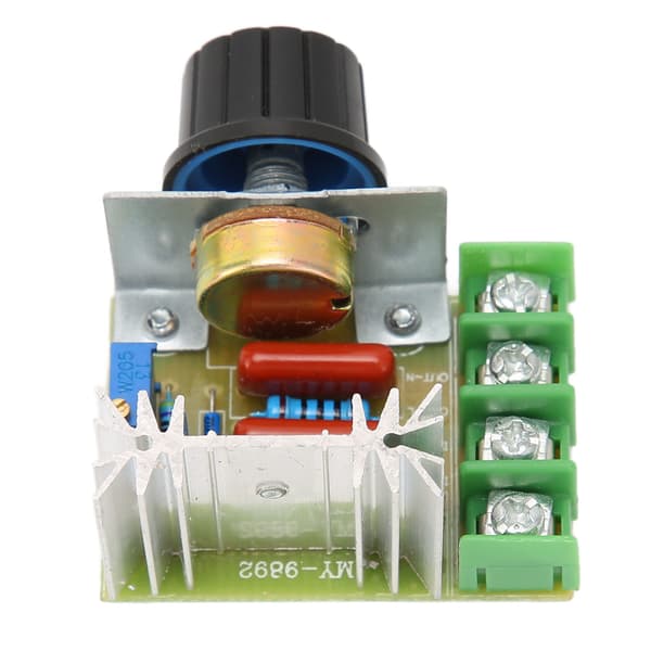 Justerbar spänningsregulatormodul Controller 220V 2000W Ljushastighetskontrollkort