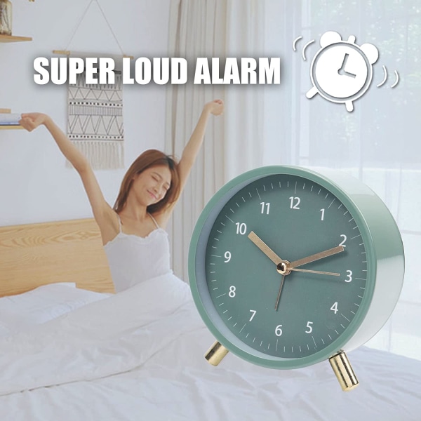 Alarm Clock 4.5 Inch Analog Alarm Clock Bedside Bedroom Battery Operated Round Clock with Backlight, Green