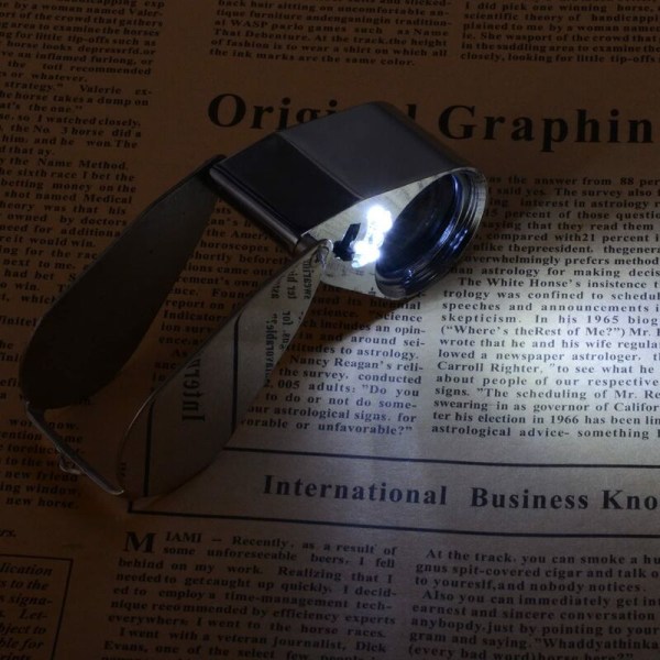 Magnifying glass with violet LED glass high magnification lens, suitable for reading, maintenance of electronic componen