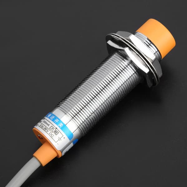 LJC18A3 B z BX Kapacitiv Nærhedssensor Switch DC 12V til 24V 10mm 10 Procent NPN
