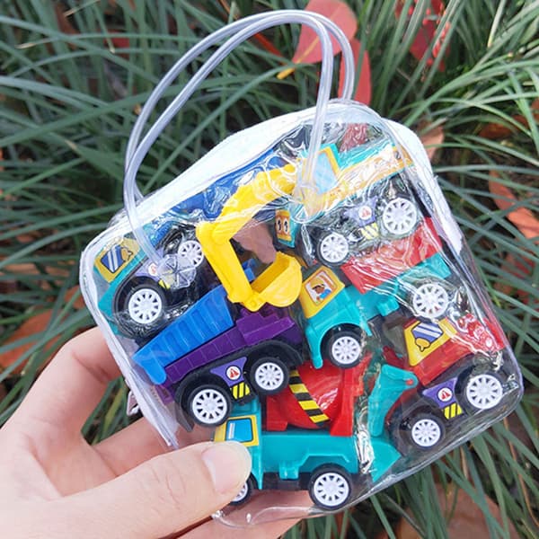 Emaljerad Anti-chock Pull Back Leksaksbilset - 6 delar för barn, småbarn, barn och butiksbil