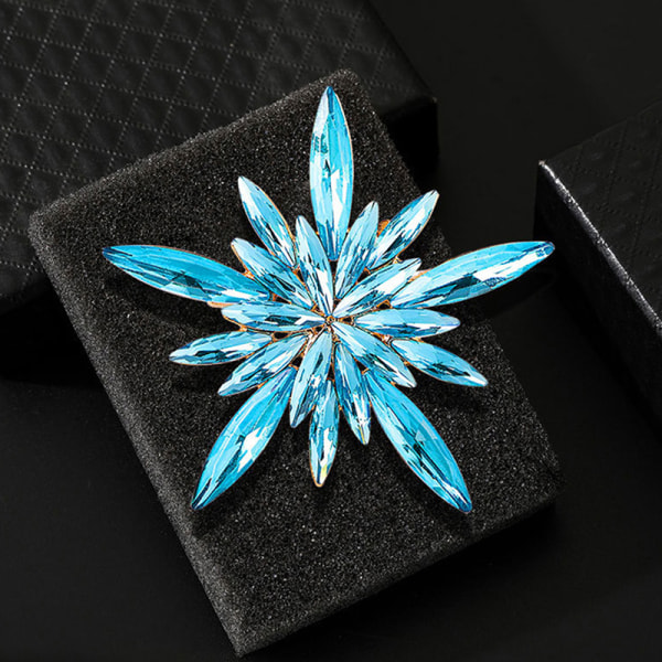 Henkilökohtainen temperamentti Stjärnfärg Diamant Blomma Stor brosch Blue