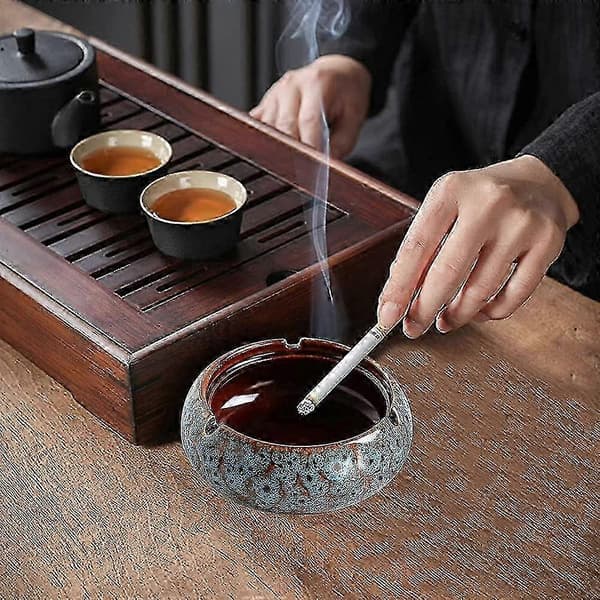Ashtray with Lid, Windproof Ceramic Ashtray with U-shaped Cigarette Holders, Blue, 10.7*8*6.5 cm, for Indoor and Outdoor Use