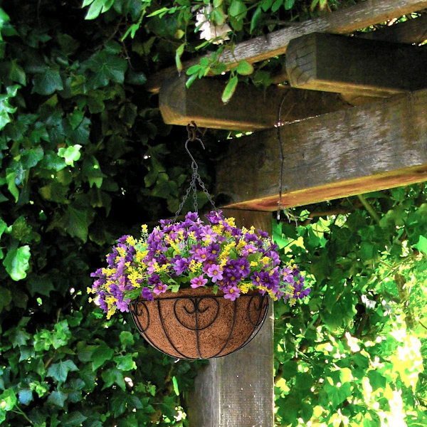 Glad födelsedag banderoll med färgglada pappersflaggor Bunting papper Circ