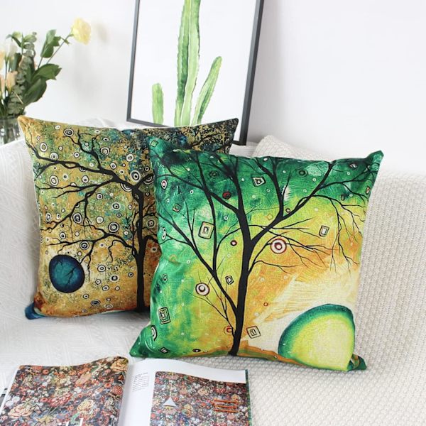 Set med 4 putetrekk 45x45 cm firkantede fargerike trær linensofa