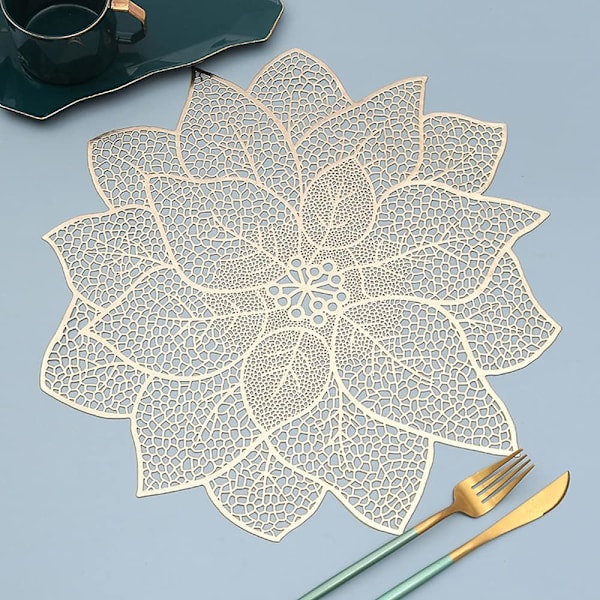 4 kappaletta Lotus-kuvioituja PVC-paikka-alustoja, vedenpitäviä ja öljynpitäviä -setti