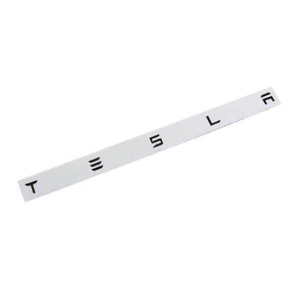 3d-mattamusta Tesla-kirjaimet tavaratilan paneelin merkki