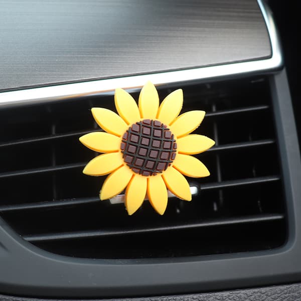 Bildiffuser med klips for bilens luftventil - Solsikkedesign - Gave