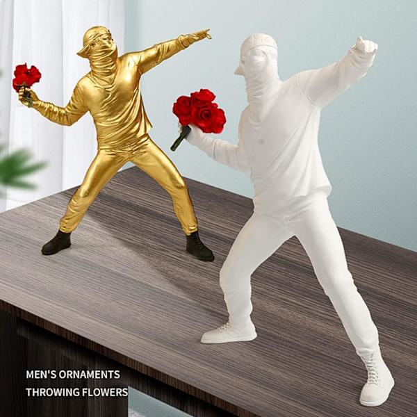 (Guld) Hartsstaty, Banksy Skatteskulptur, Blomkastarstaty,