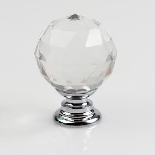 Knoppar 2 st - Diamant/kristall på silverbas Silver