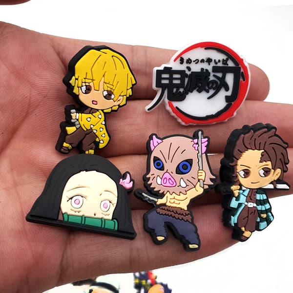 11-delad set kombination anime Demon Slayer Crocs sko blomma dek