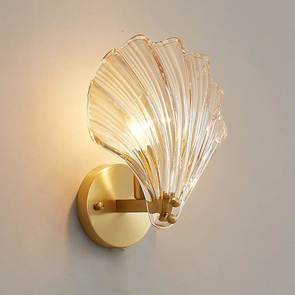 Moderne vegglampe med krystallskjerm med messingmetallbrakett Gla