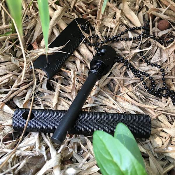 Tulitikku ulkoiluun ja selviytymiseen: Magnesium Fire Starter wi