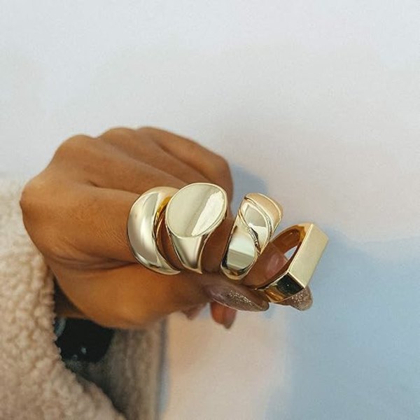Guld Chunky Dome Ringe Sæt til Kvinder, 18K Kobber Signet Poleret Runde Stablede Minimalistiske Ringe Størrelse 6-10 (Størrelse 7 4 Stykker)