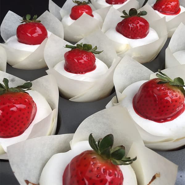 150 st tulpanformade bakformar för cupcakes, muffinsformar, R