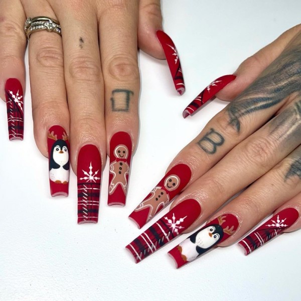 24 Christmas Cartoon Penguin Röd Pläd Snöflinga som bär naglar Fa
