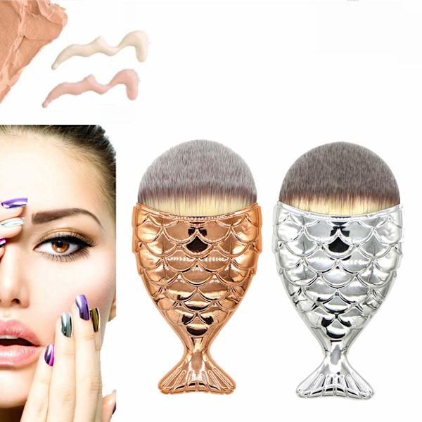 1 pakke havfruehale bærbar makeup børste, udsøgt fiskehale sha