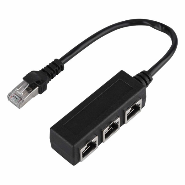Urosliitin, jossa on 1 uros- ja 3 naarasporttia Ethernet-jatkokaapeliin