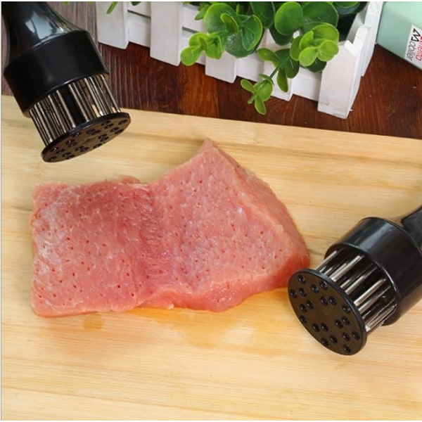 Köttmörningsverktyg med ultraskarpt nålblad i rostfritt stål