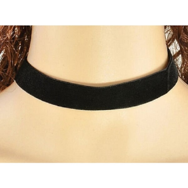 Choker i sort fløyel