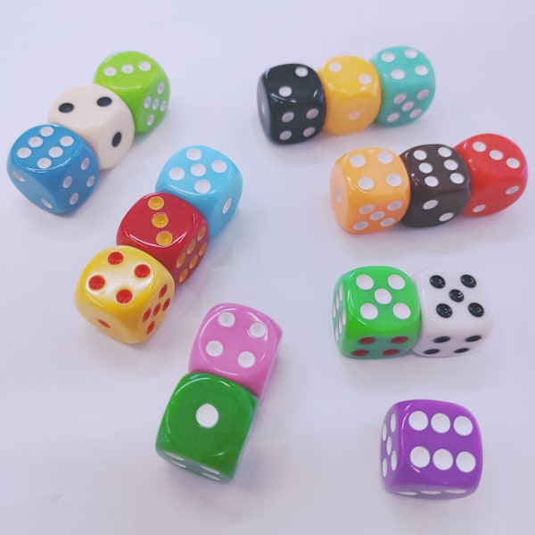 100-pack Dice / Dice - Six-sided for Party/Game/Puzzle multi-colo