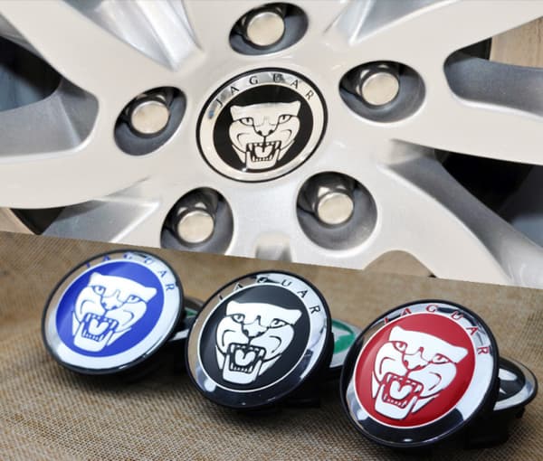 J04- 59MM 4-pak Senterdeksel Jaguar Silver one size