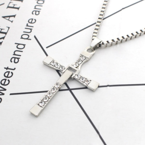 Dominic Toretto Cross-halskjede