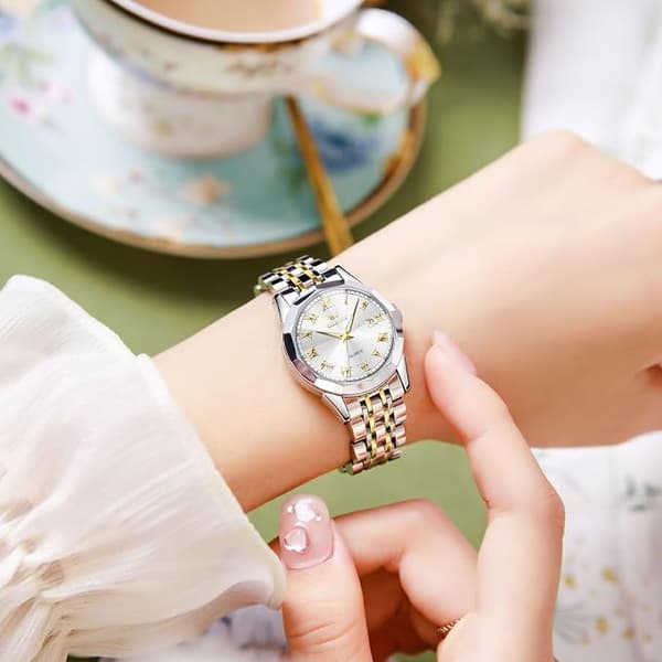 OLEVS Dameur, Romertal Luksus Diamantur Vandtæt Analog Quartz med Datovisning til Kvinder White dial/gold silver strap