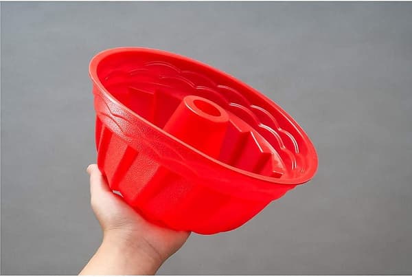 Silikonform for kakebaking med riflet design