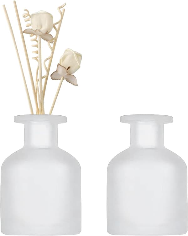 2 lasista diffuuseripulloa, 150 ml tyhjä diffuuseripullo huonetuoksuille, lasiset tuoksupullot