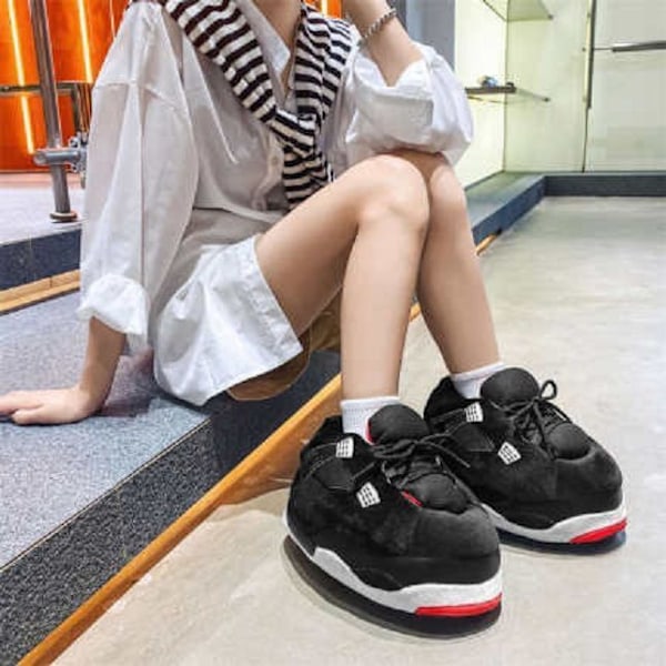 Sneakertofflor Unisex One-size Sneakertofflor Jordan Style 2 Svart