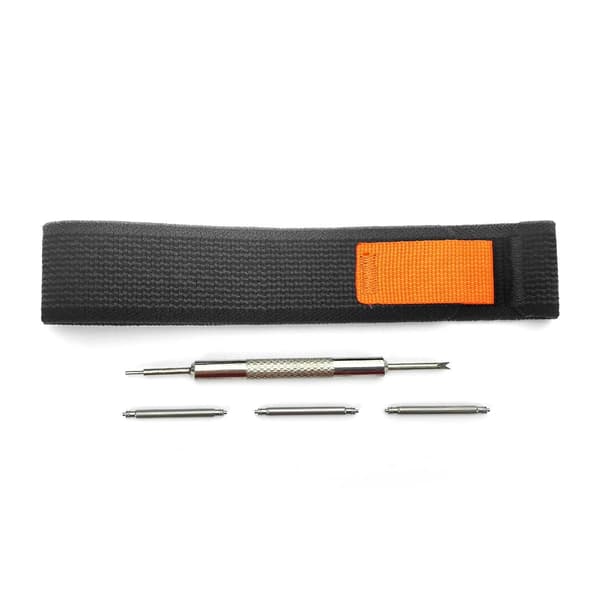 Garmin-kompatibelt nylonarmbånd 22mm - Forerunner 245/255/265M Black + gray dots