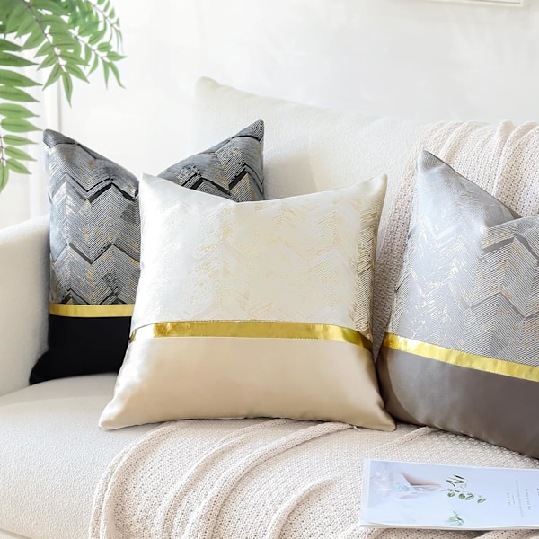 Set med 2 Kuddfodral för Säng Soffa Bil Dekoration Lyxig Modern Minimalistisk Guld Läder Sömmar Vågig Ränder 45x45cm (Beige)