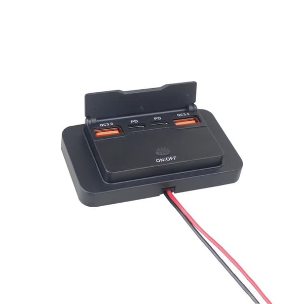 Bil USB-lader med spenningsbryter 4-porter Dobbel QC Dobbel PD