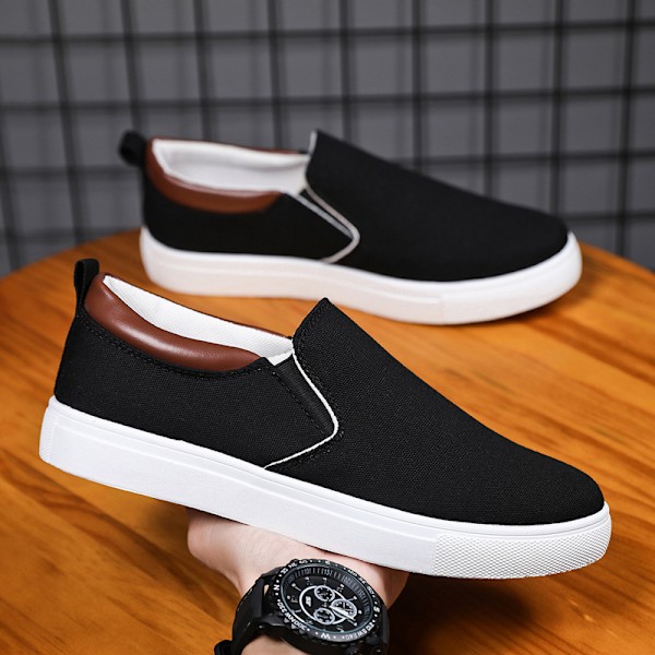 Plus-kokoisten miesten kengät Canvas-kengät Miesten laiskat slip-on-vapaa-ajan laudaskengät Miesten kangaskengät Vapaa-ajan kengät Black 44