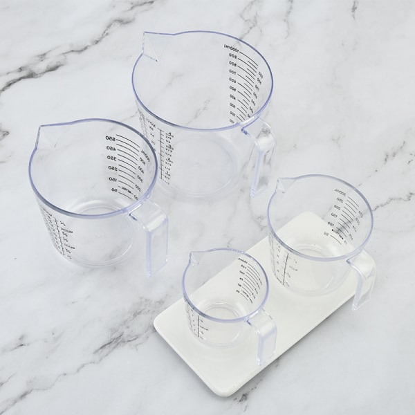 Graderad plastmättkopp, stor kapacitet millilitermätare, köksvärmebeständig mätkopp, används för bakning, matlagning, etc.（4PCS）