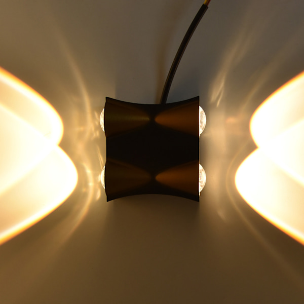 IP65 vedenpitävä ulkoseinävalaisin 4 LED 4W hyvä lämmönpoisto ulko- ja sisäseinälyhty sängyn viereen AC85‑265V