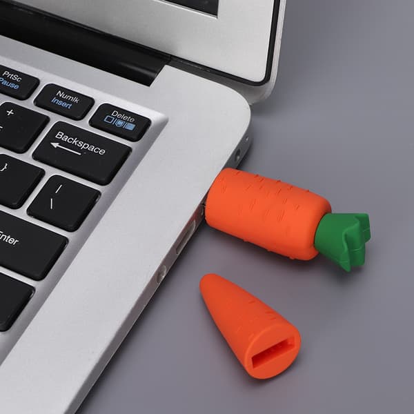 16G Mini Bærbar Gulrot USB-disk for Windows Vista/7/10/Mac