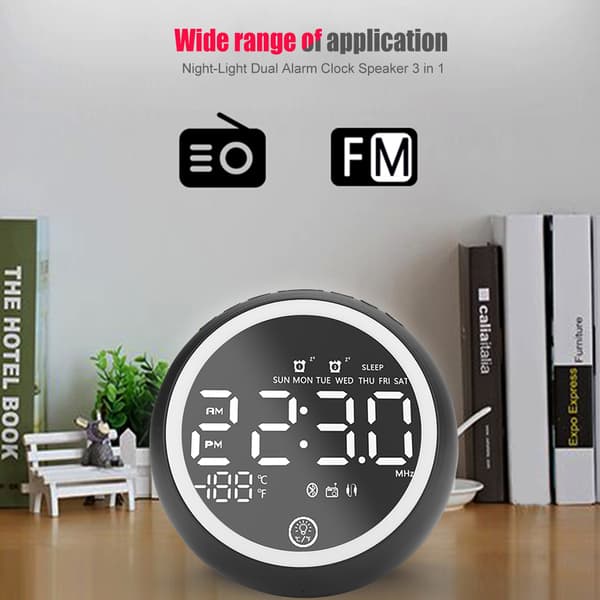 Multifunktionell dubbel USB Bluetooth 5.0 handsfree-samtal högtalare med temperaturdisplay