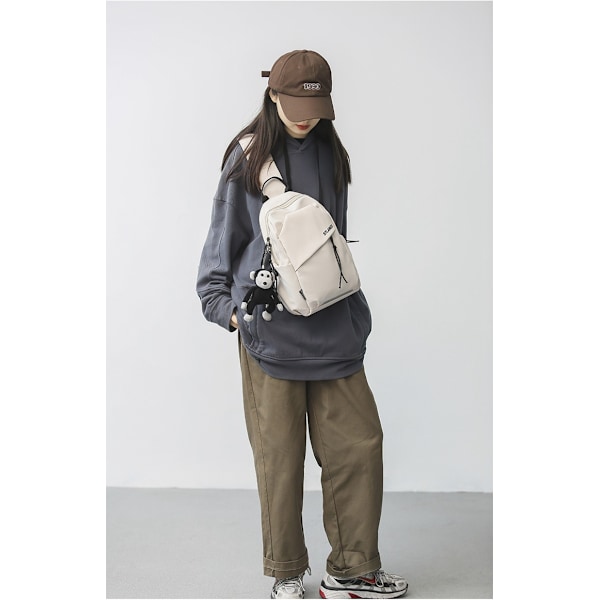 Ny Brysttaske Skuldertaske Studerende Mode Sport Lille Rygsæk Kvinder Crossbody Taske White With chimpanzee pendant