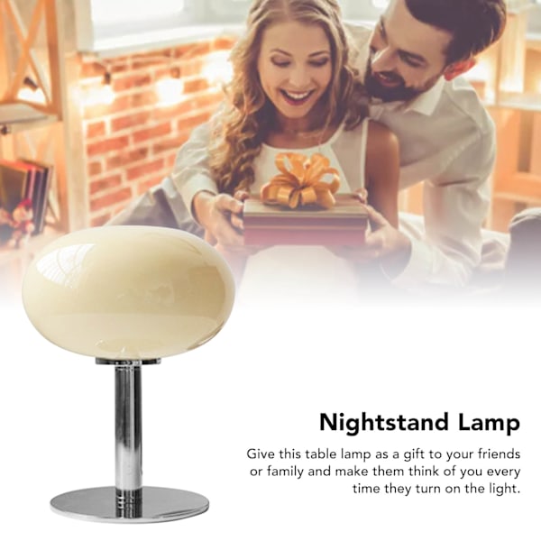 Sängbordslampa i järn med söt form, enkel modern elegant nattduksbordslampa för hemmet USB-knappbrytare Beige