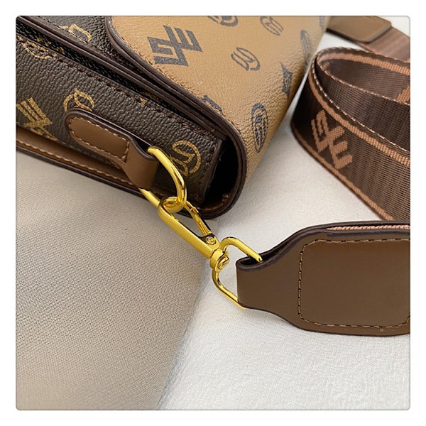 Retro blomväska för äldre med känsla för mode, damväska i lätt lyxig nisch, utländsk stil, enkel axelväska, diagonal cross body liten fyrkantig väska