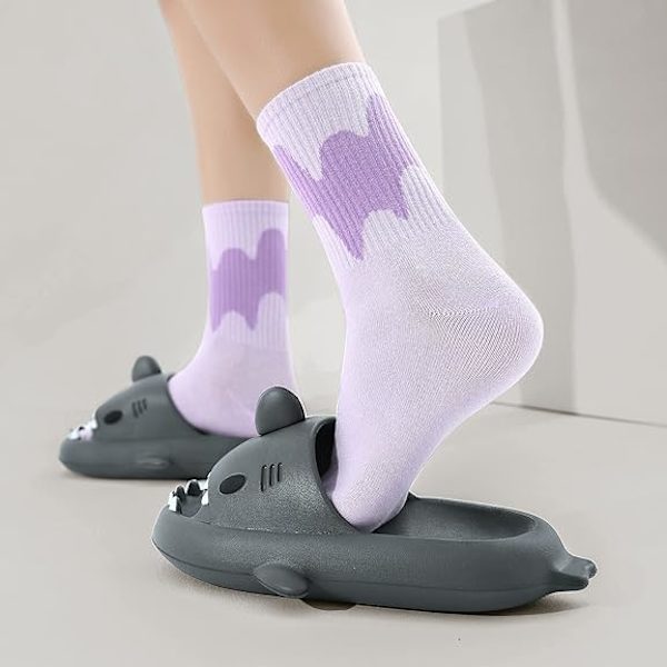 Herr- och damsandaler i form av hajar, molnskor, sommarskor, öppna tofflor, halkfria badtofflor med tjock sula Gray 40/41