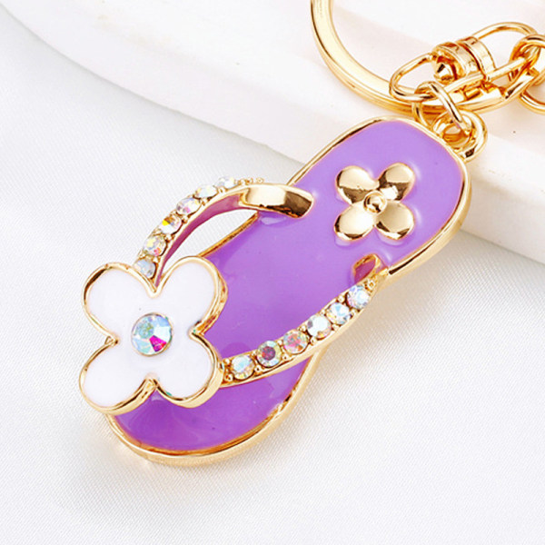 Car keychain female bag charm metal key chain ring with diamond small gift-Clover slippers