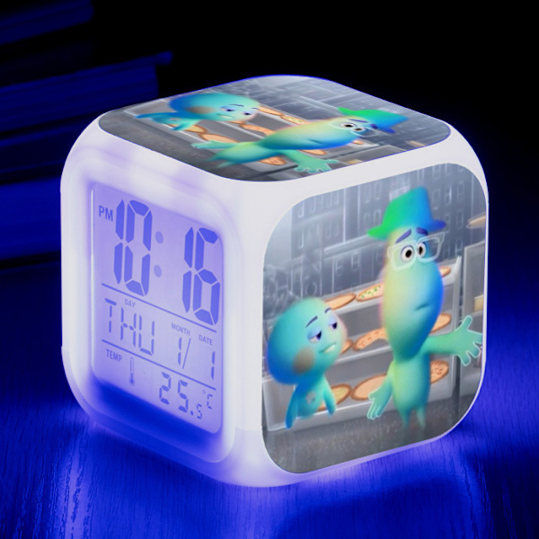 Wekity Anime Mind Adventure Färgglad väckarklocka LED Kvadratisk klocka Digital väckarklocka med tid, temperatur, alarm, datum
