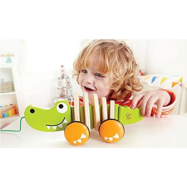 Hape E0348 Walk-A-Long Croc - Trekk-Langs Tretre Leke i Tre