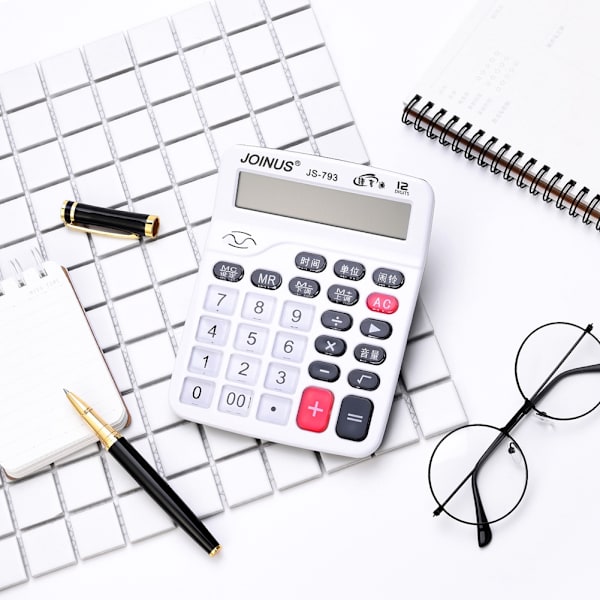 JS-793 Student Handheld Function Calculator Portable Electronic Calculator School Office