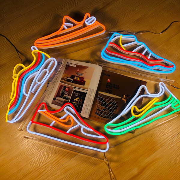 Ins Holiday Kreative Gaver Dæmpning Modellering Lys LED Dekorative Lys Sneakers Dekoration Neon Lys（Orange+W）