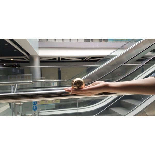 Kinetiska skrivbordsleksaker, Full Body Optical Illusion Fidget Spinner Ball, Gåvor till män, kvinnor, barn Storlek 2,1\", Guld